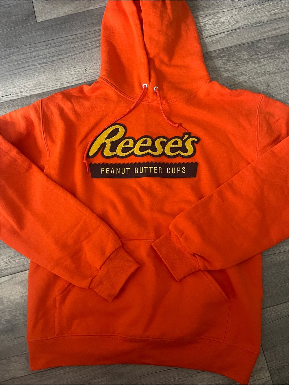 reese’s sweatshirt
